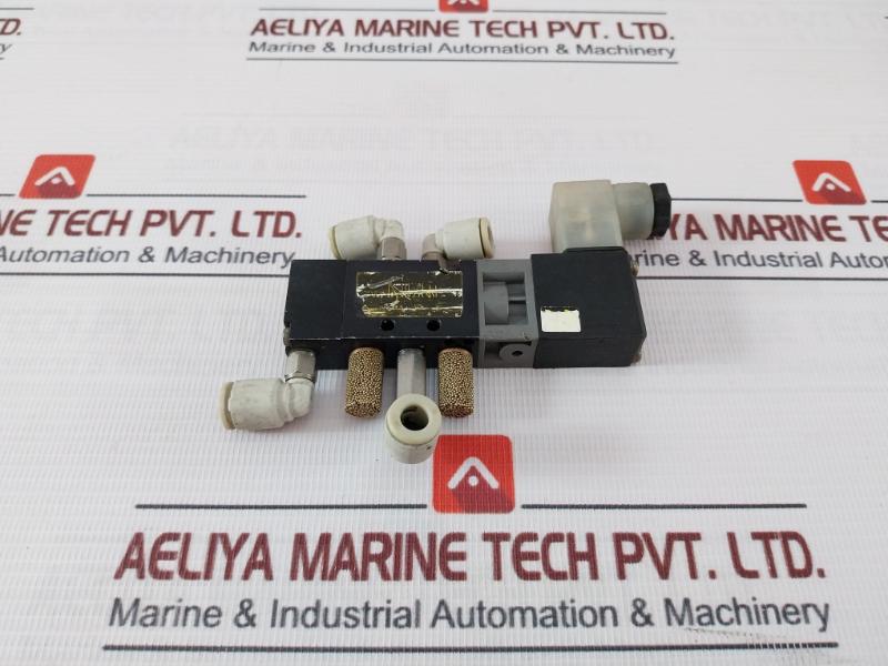 Joucomatic 833-8220035-24V= Pneumatic Directional Control Solenoid Valve 1,5-8 Bar