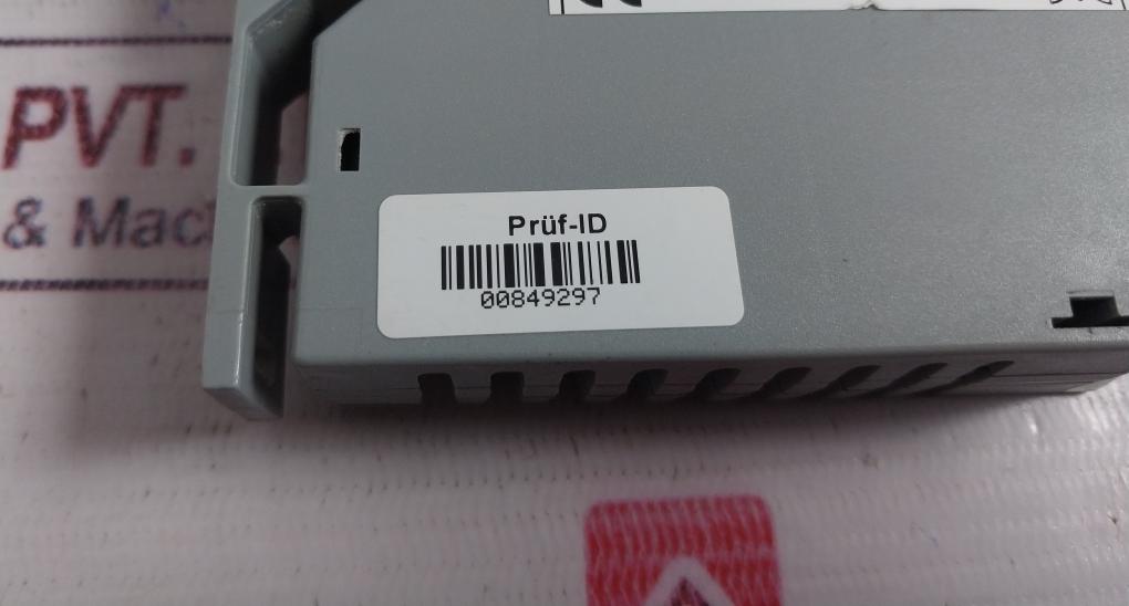 Jumo 702060/299-999-000-23 Electronic Two-point Controller 00440556