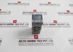 Jumo 703041/181-660-23/000 Temperature Controller 230Vac 3A Relais 48...63Hz 8Va