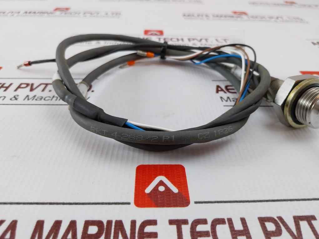 Jumo 9006325 02 Inductive Proximity Sensor 02488475 Meter Rkt 4-288/2 P1