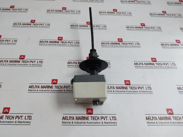 Jumo Ath-70 Surface-mounted Single Thermostat Ac 10(2)A 230V 1K/Min
