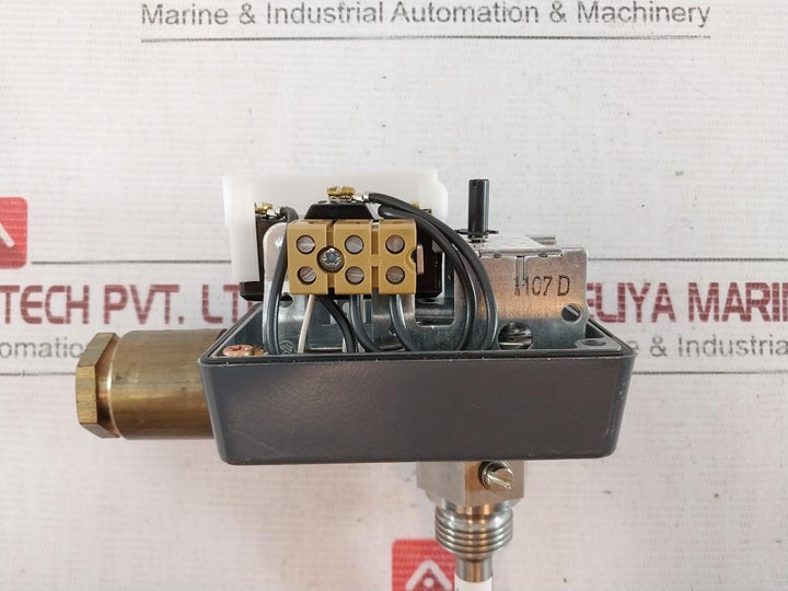 Jumo Aths-se-2 Surface-mounted Single Thermostat Ac 10(2)A 230V Tw89201 100-mm