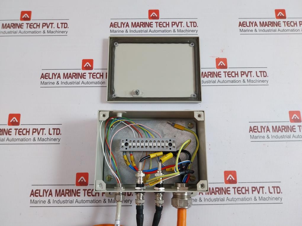 Junction Box With Cable Assy 3.5 Meter/2.5 Meter 096345-04