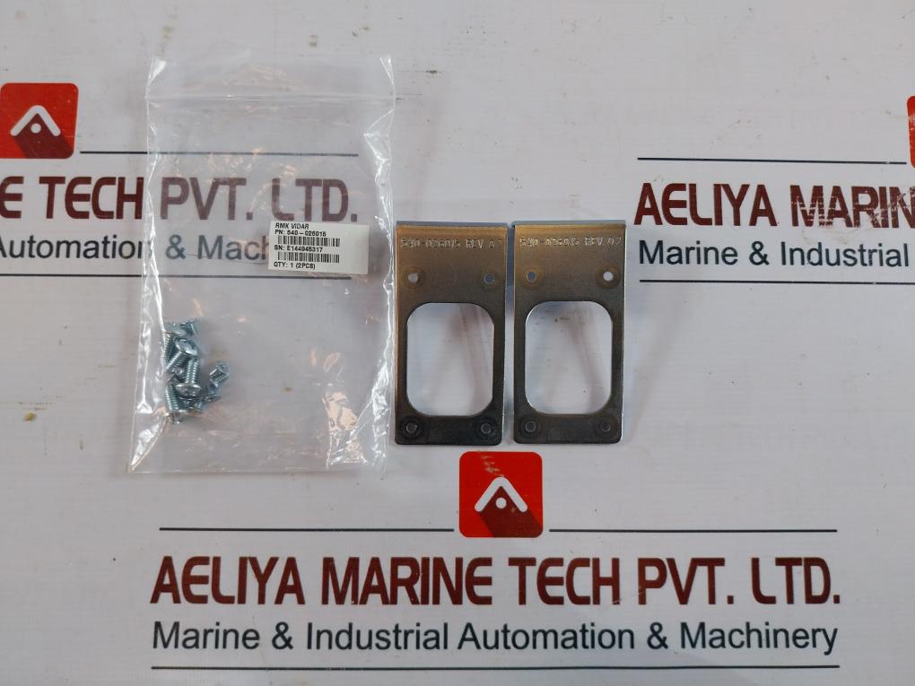 Juniper Networks Srx240 Services Gateway 100-240V- 50-60Hz 07 Cm-1 10A 250V