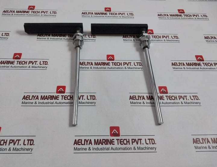 K.K. Hattori B90 Glass Tubing Thermometer