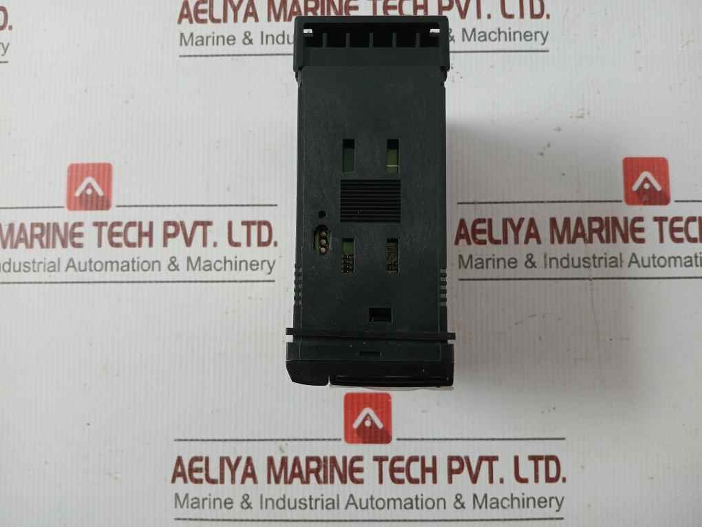 K3Hb-xvd-a1 A1 Digital Panel Indicator Omron 100-240Vac 70˚C 50/60Hz