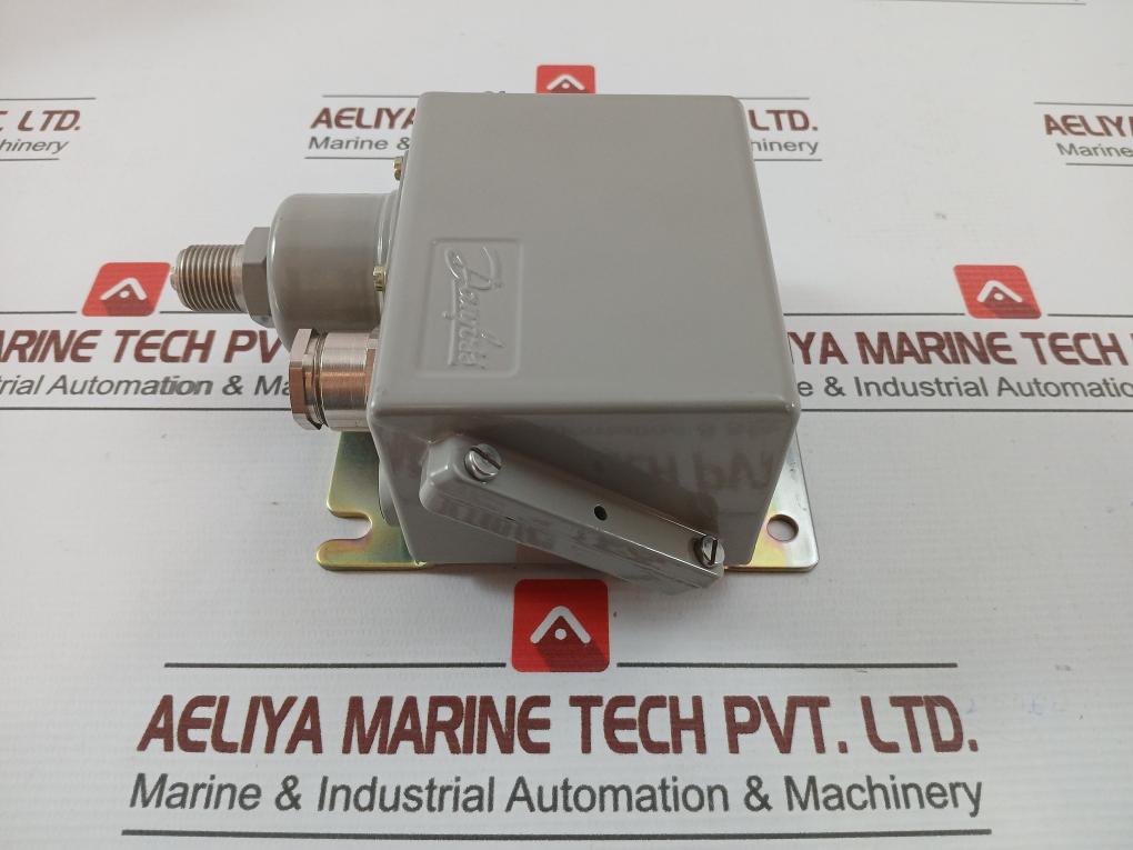 KPS-33-Pressure-Switch-0-3-5Bar-0-50Psig-1-02Kp-Cm2-Danfoss-210267-5