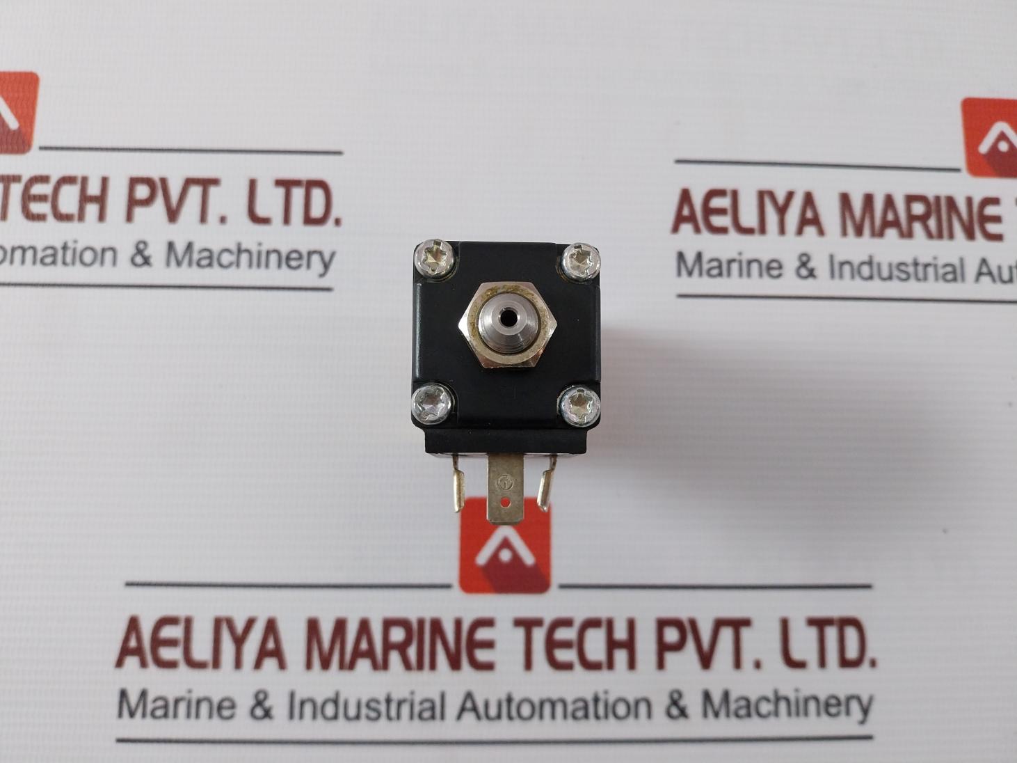 Kaeser Kompressoren 0311 C 1,0 Fkm Ms Pneumatic Solenoid Valve 115V 60 Hz 8W