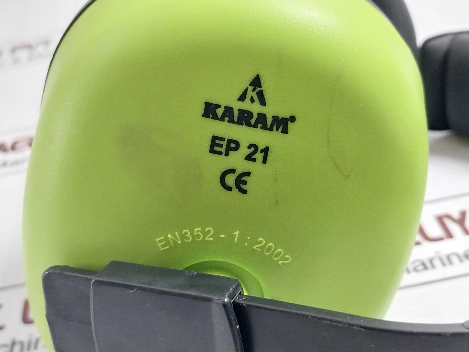 Karam Ep 21 Ear Muffs Classic Snr 27 Db