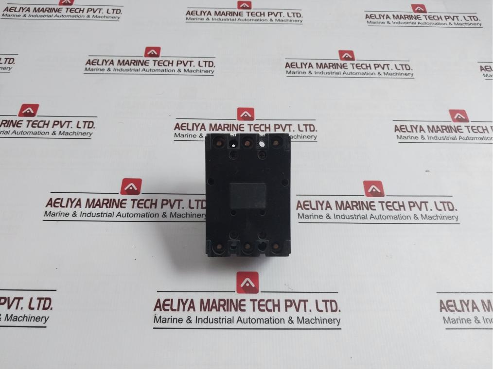 Kasuga Kb33Ca 3-pole Circuit Breaker Ac220V Bc2.5Ka Ac500V Nk84T212 Jis