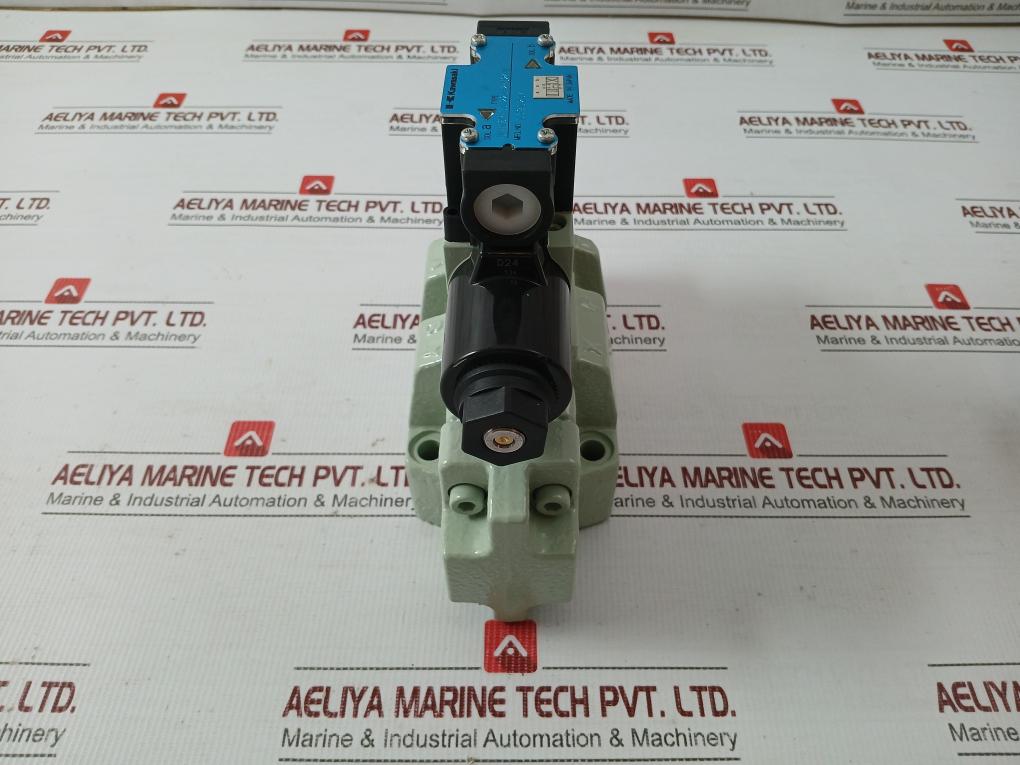 Kawasaki-Directional-Control-Valve-Deh16p-30-220-2wd24al-6