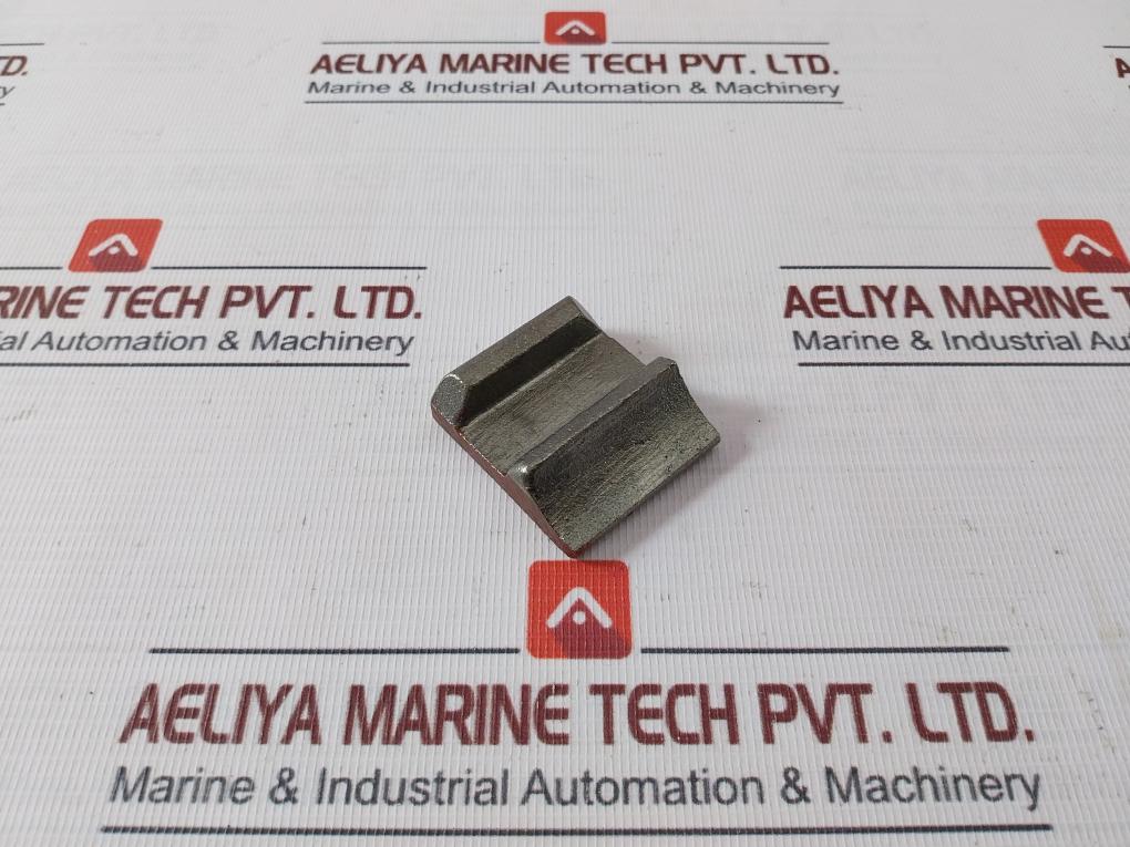 Kawasaki 3 Fitting For Shtr Tube Support 0Vu-000-00S Ume 68/59