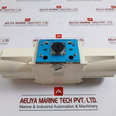 Kawasaki Hydraulic Solenoid Directional Control Valve 4We10J-10L0/Lg24 Ndl-l70
