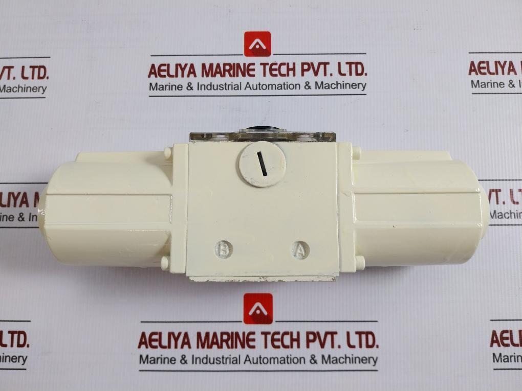 Kawasaki Hydraulic Solenoid Directional Control Valve 4We10J-10L0/Lg24 Ndl-l70