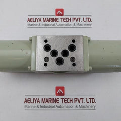 Kawasaki Rexroth Hydraulic Valve 4We10Gl-k10/Lg24Nd Dc24V
