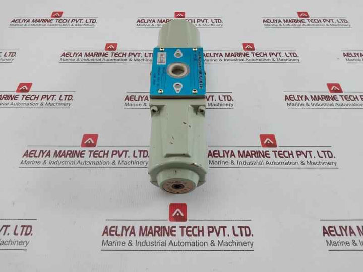 Kawasaki Rexroth Hydraulic Valve 4We10Gl-k10/Lg24Nd Dc24V