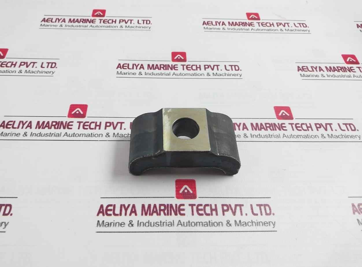 Kawasaki Ss400 Dog Stay For W.W Header Hand Hole Cover 1E,2E