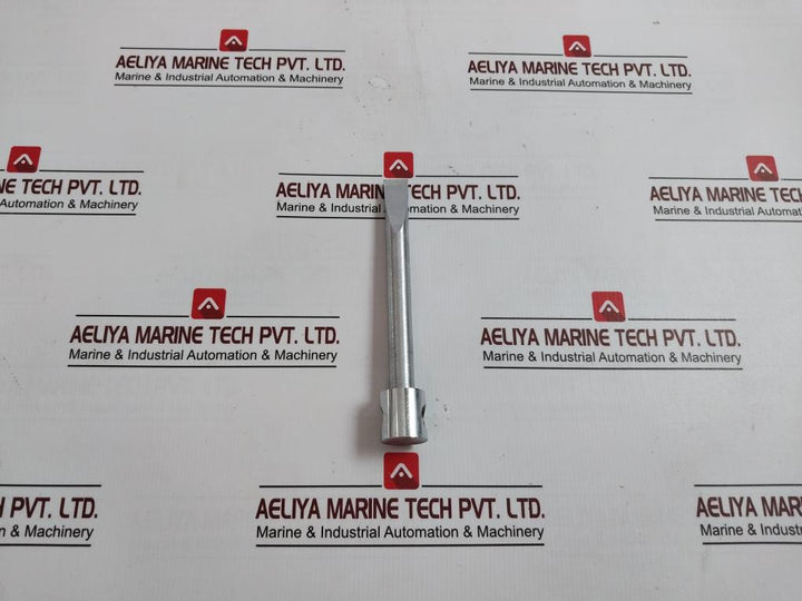 Kawasaki Tt-8 Screwdriver For H.P. Turbine Thrust Bearing