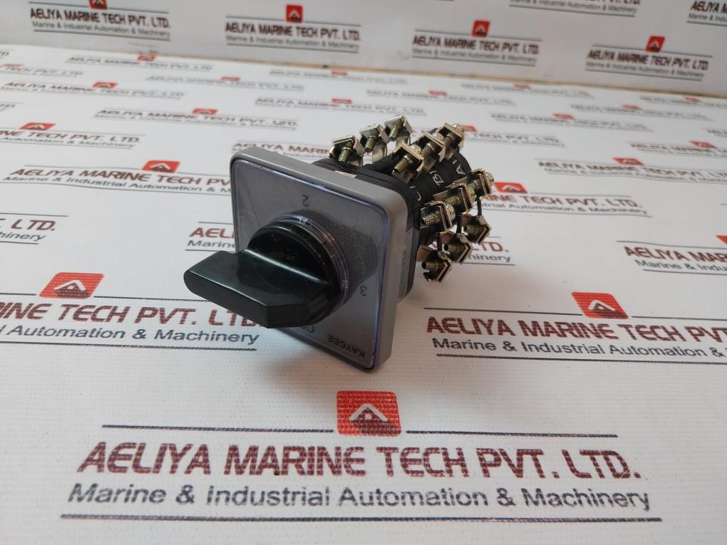 Kaycee Srpm139c Rotary Switch 16a, 440v – Aeliya Marine Tech®