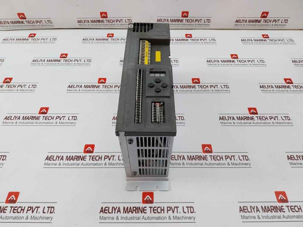 Keb 09.F0.R01-4012 3 Ph Variable Frequency Drive 380-480V 50/6Hz 2.8 Kva 4.1A