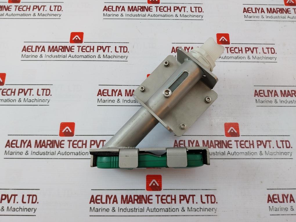 Kestrel 2000 Pocket Wind Meter 1803287 (Product Without Cell/Battery)