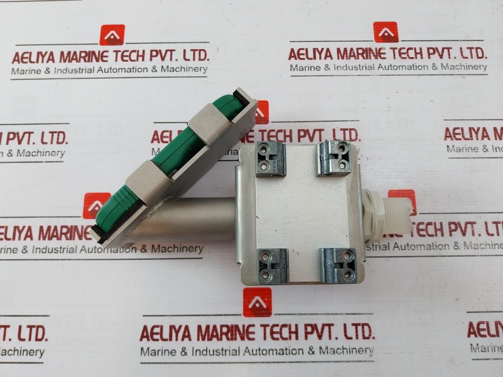 Kestrel 2000 Pocket Wind Meter 1803287 (Product Without Cell/Battery)