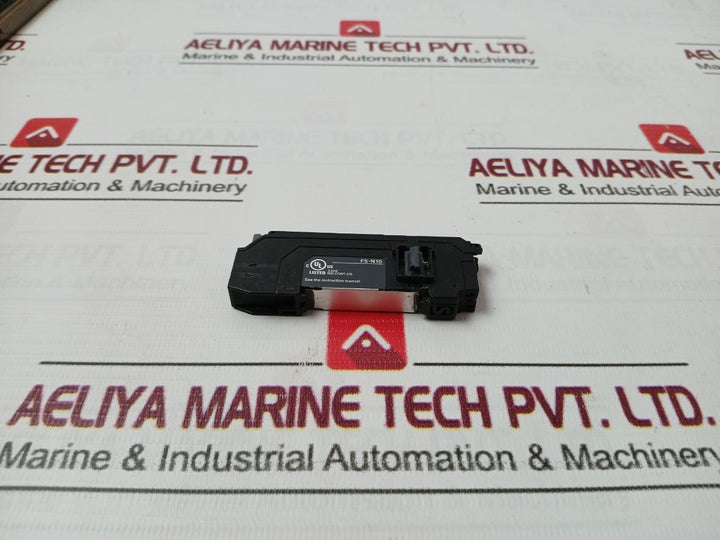 Keyence Fs-n10 Fiber Optic Sensor Amplifier Fas07105208