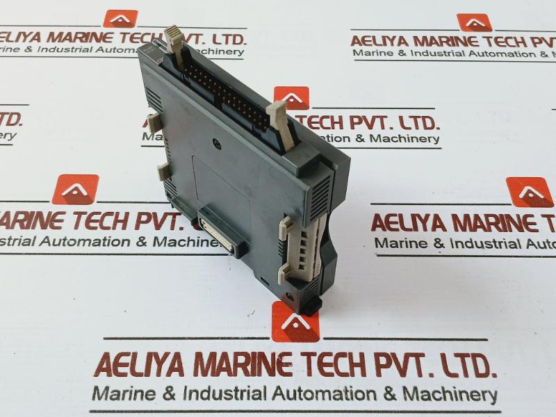 Keyence Kz-c32T Transistor Output Unit [32 Points]