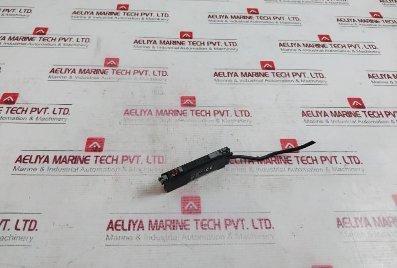 Keyence Lv-11Sap Fiber Optic Digital Laser Sensor Amplifier Main Unit