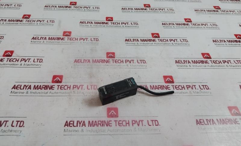 Keyence Lv-21Ap Digital Laser Sensor Lv Series Amplifier Unit Pnp 12-24Vdc