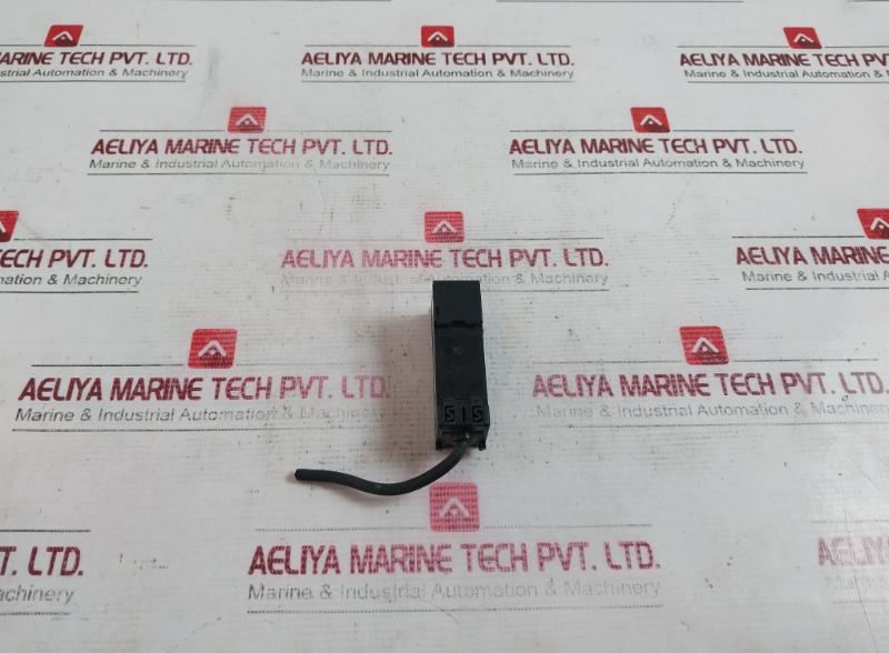 Keyence Lv-21Ap Digital Laser Sensor Lv Series Amplifier Unit Pnp 12-24Vdc