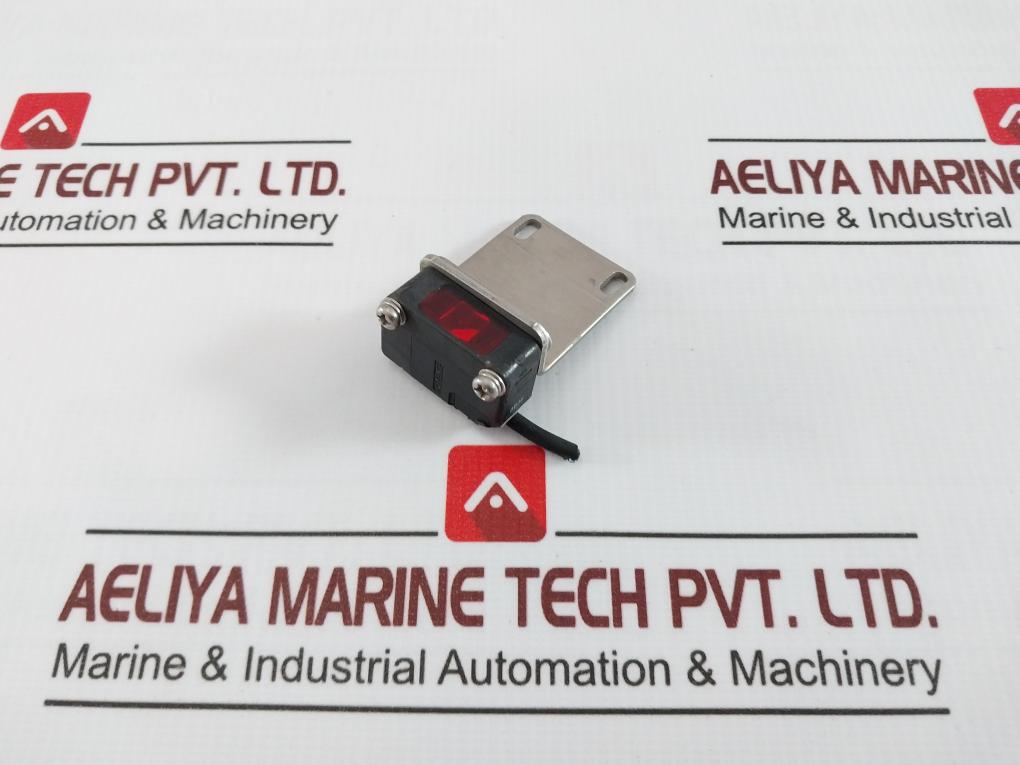 Keyence Pz2-51Pr Photoelectric Receiver Sensor 12-24V Dc 40V 0.1A