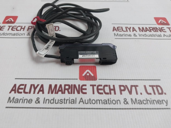 Keyence Fs-v31 Fiber Sensor Amplifier 12–24Vdc
