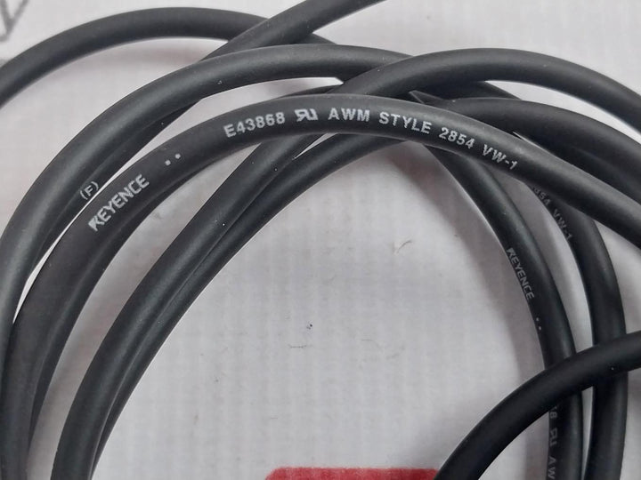 Keyence Fs-v31 Fiber Sensor Amplifier 12–24Vdc