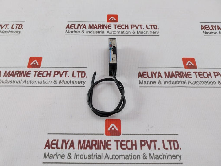 Keyence Fs2-62 Fiber Optic Sensor Amplifier 40V 100Ma Max 12-24V Dc