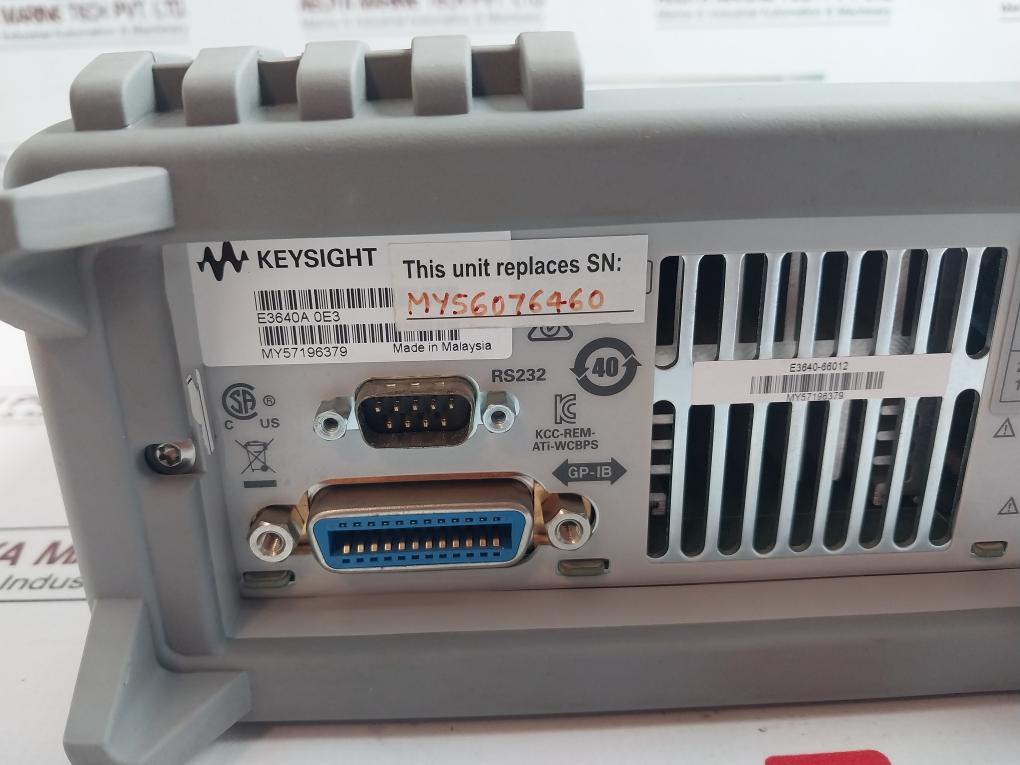 Keysight E3640A Dc Power Supply 0-8V 3A/0-20V 1.5A My57196379 Rs232