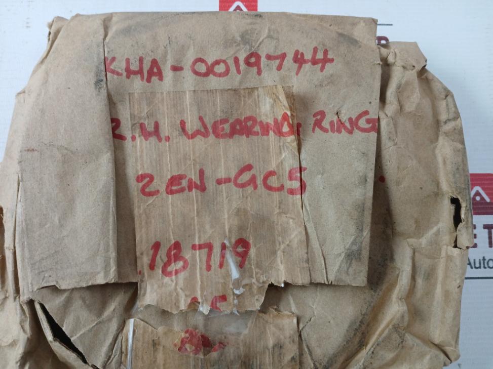 Kha-0019744 R.H. Wearing Ring 18719 65