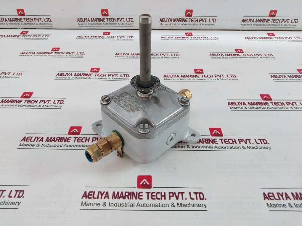 Killark 794A Explosion Proof Box Heat Detector 5A 125Vac 315-049485 Rev O