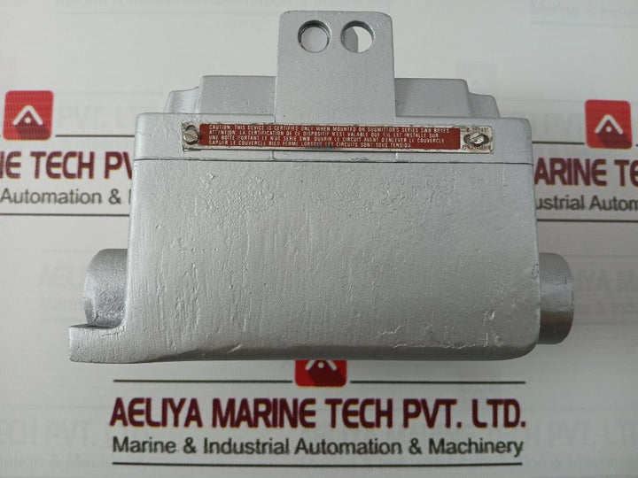 Killark Xs-2C Tumbler Switch Cover 0549857B