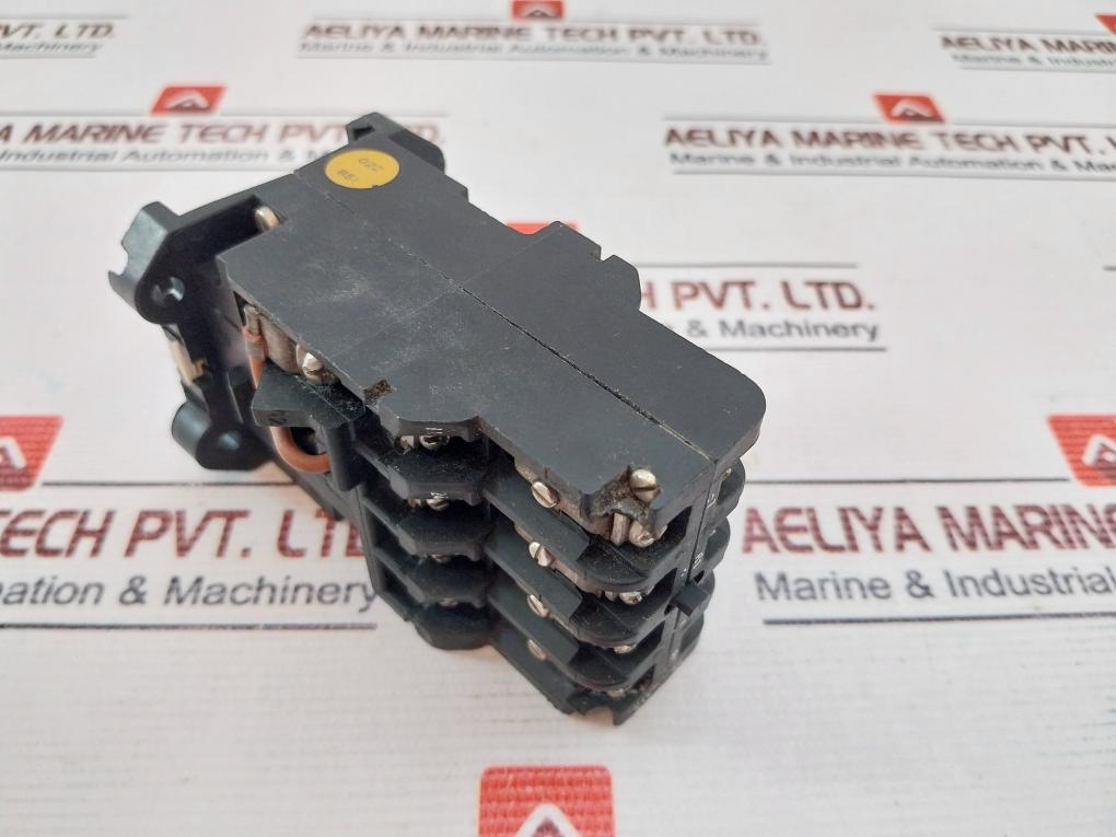 Klockner-moeller Dil00L-44 Contactor 20A