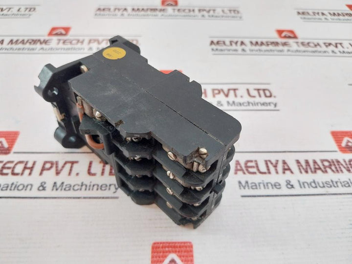 Klockner-moeller Dil00L-44 Contactor 20A