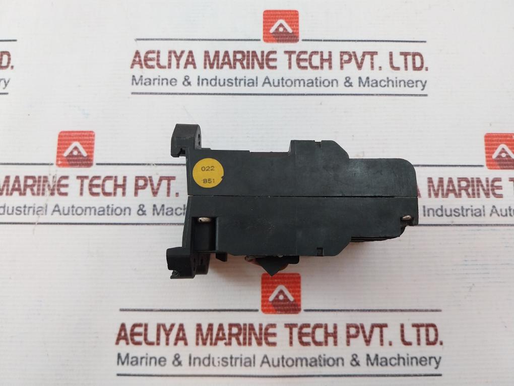 Klockner-moeller Dil00L-44 Contactor 20A