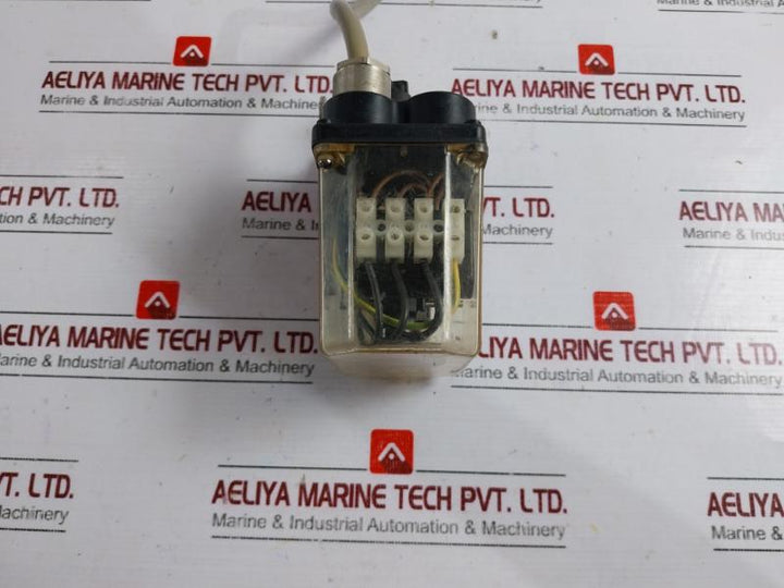 Klockner-moeller Mcs 11 Pressure Switch 125V- 0,18Kw