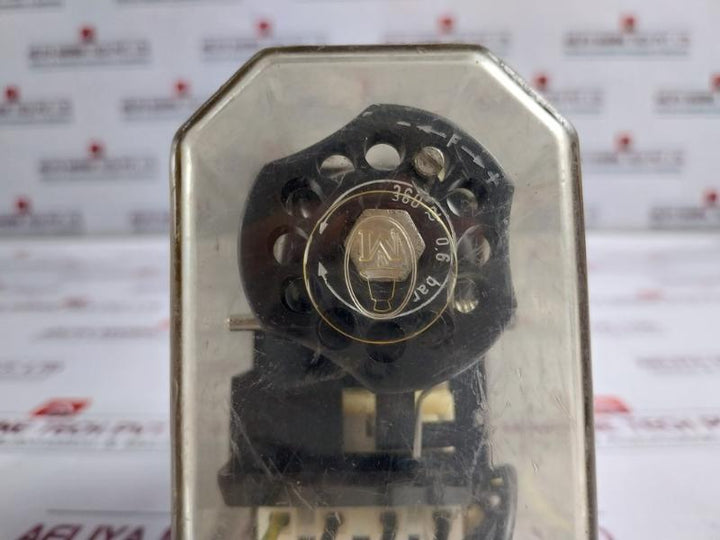 Klockner-moeller Mcs 11 Pressure Switch 125V- 0,18Kw