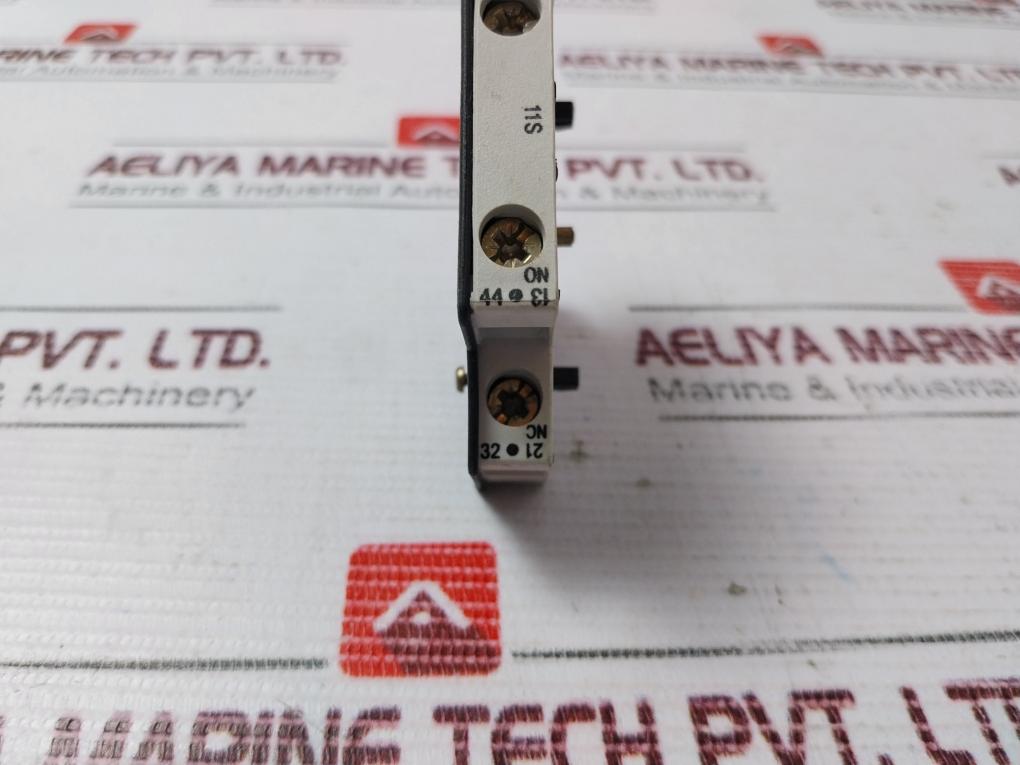 Klockner Moeller 11S Dil M Auxiliary Contactor 344-423