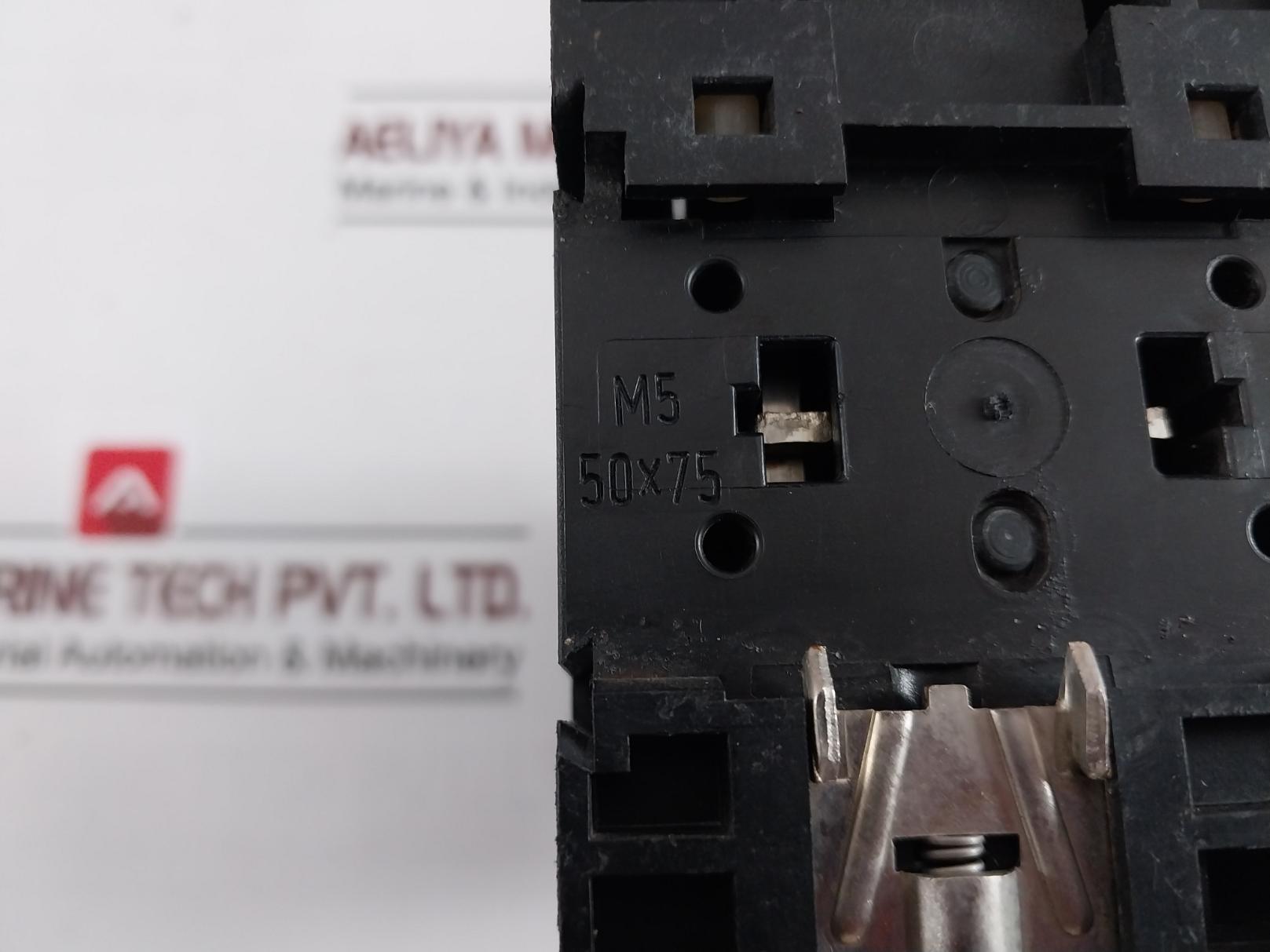 Klockner Moeller 22 Dil M Auxiliary Contact Block 500V 220V 50/60Hz