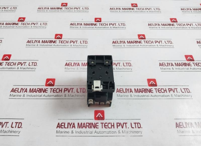 Klockner Moeller Dil00M Contactor 24V 50/60Hz Vde 0660