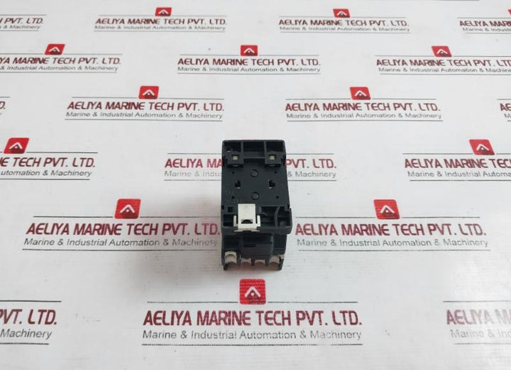 Klockner Moeller Dil00M Contactor 24V 50/60Hz Vde 0660