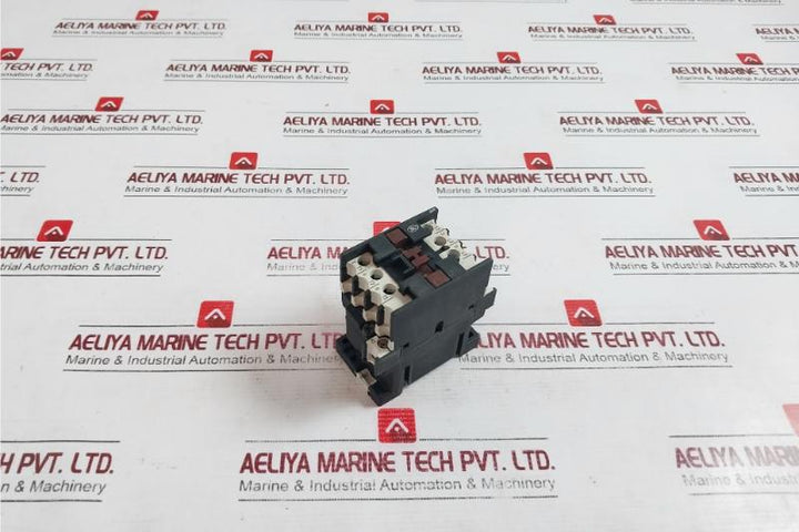 Klockner Moeller Dil00M Contactor 24V 50/60Hz Vde 0660