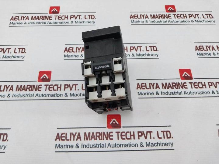 Klockner Moeller Dil0Am Contactor 35A 600V 50/60Hz
